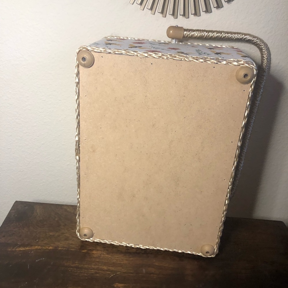 Sewing box - Picture 6 of 6